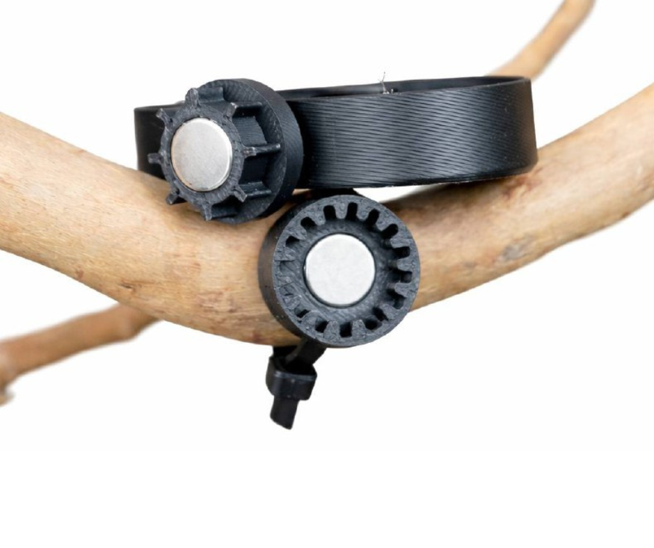 Comedero Multiposición con Imán para Terrarios - Imagen 4